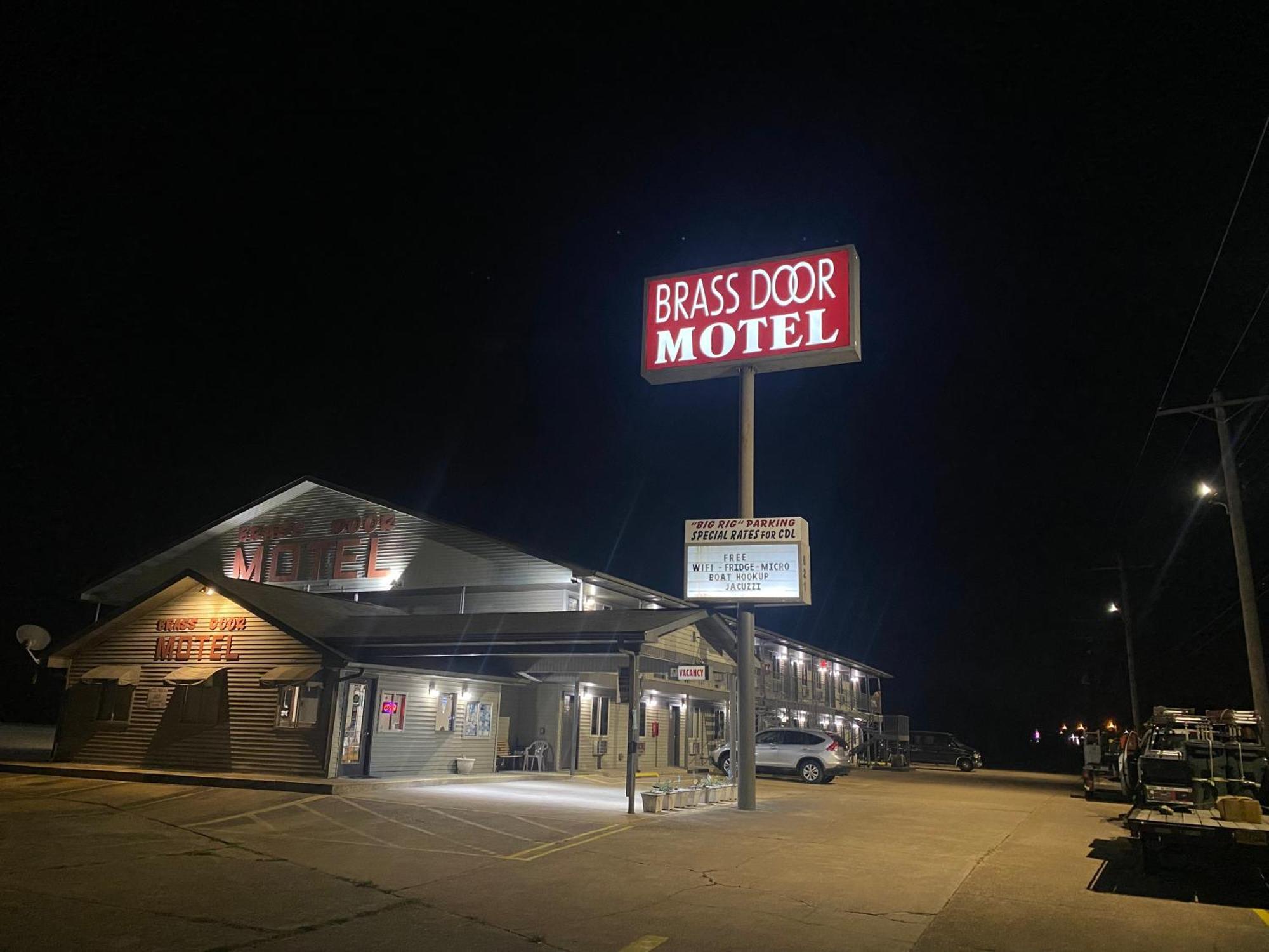Brass Door Motel Gassville Bagian luar foto